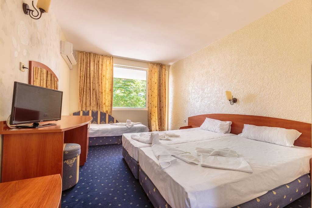 Hotel Tsjernomorets Eksteriør bilde